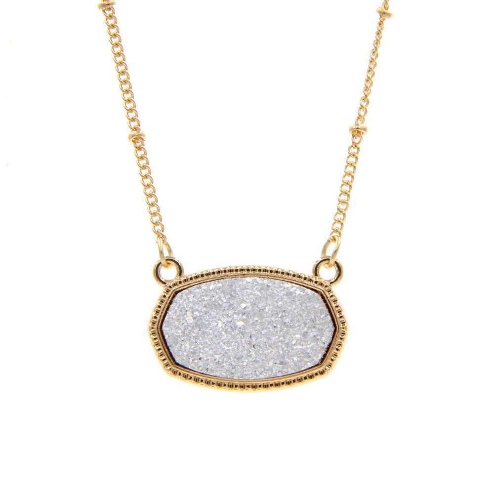 Gold Imitation Vug Gem Oval Clavicle Chain Jewelry Set