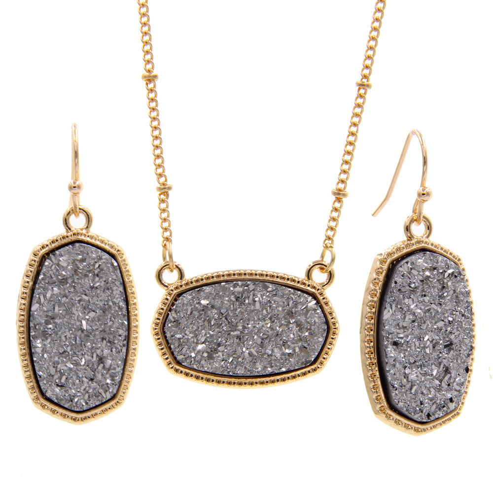 Gold Imitation Vug Gem Oval Clavicle Chain Jewelry Set