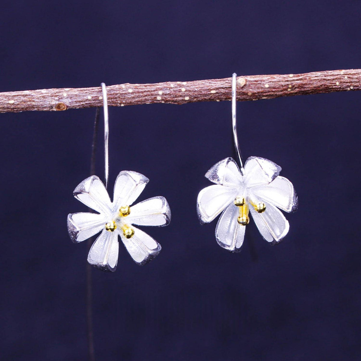 Fashion Vintage Flower Earrings For Women