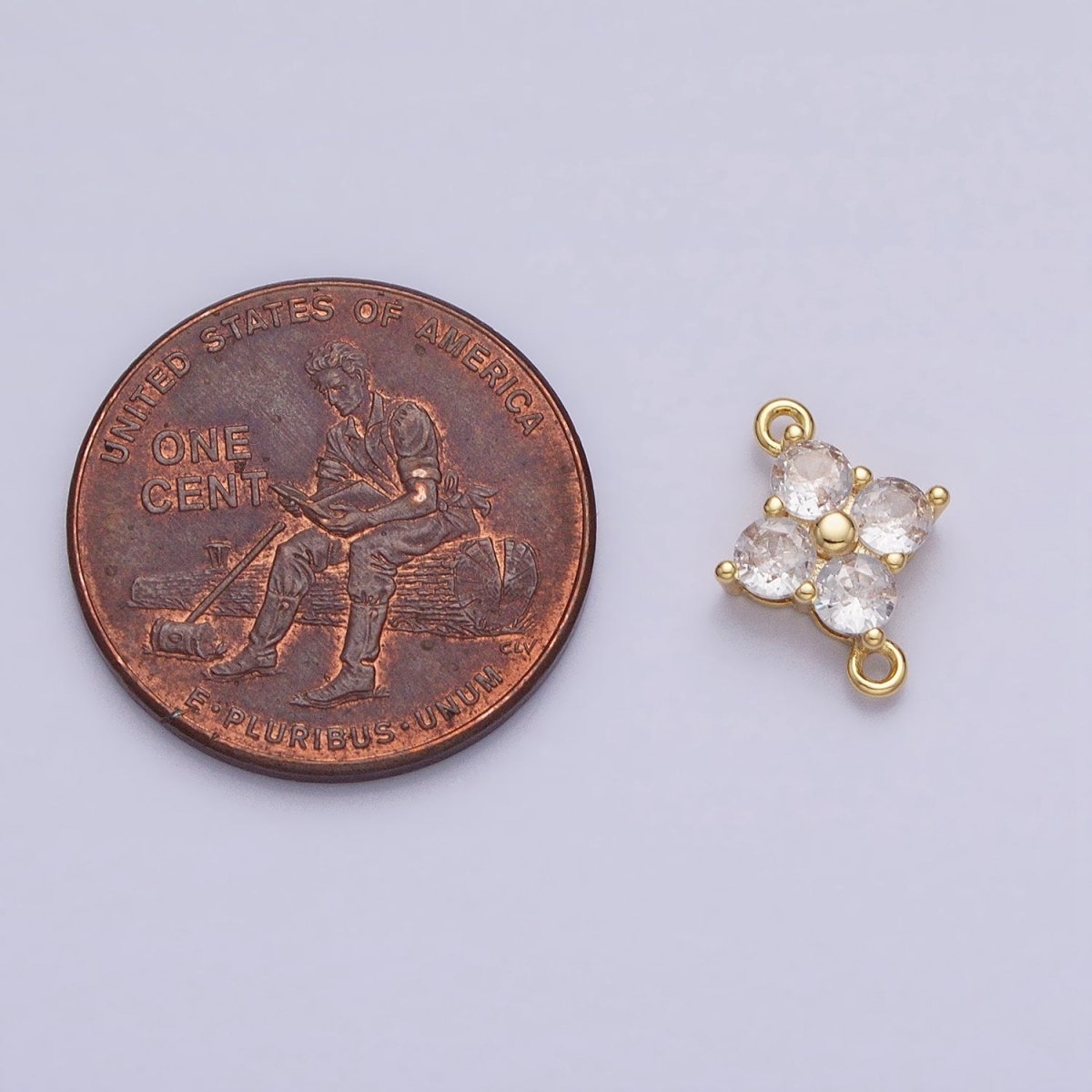 18K Gold Filled Clear Quatrefoil Clover Flower Connector in Gold & Silver | Y-00843