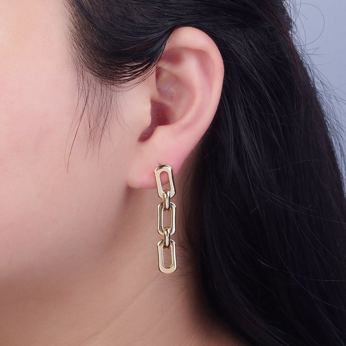 18K Gold Plated Shiny Paper Clip Link Chain Post Dangle Drop Earrings NEW Modern Trendy V-390