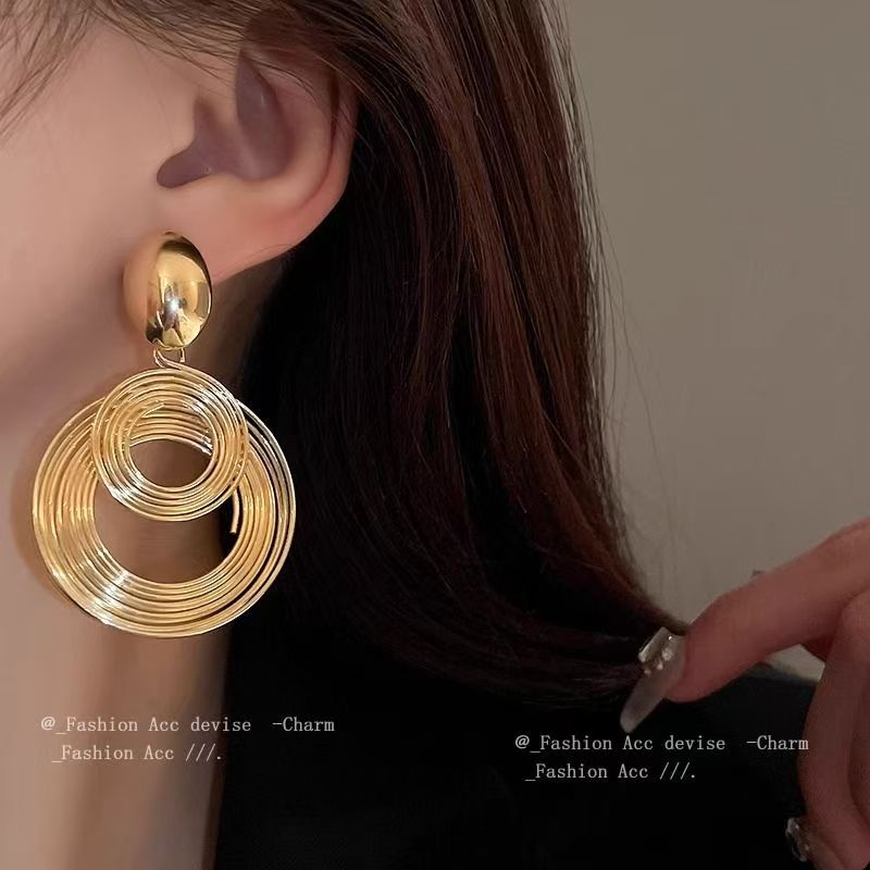 Metal Round Hoop Earrings, European American Cold Style, Bold Niche Hot Sale Jewelry