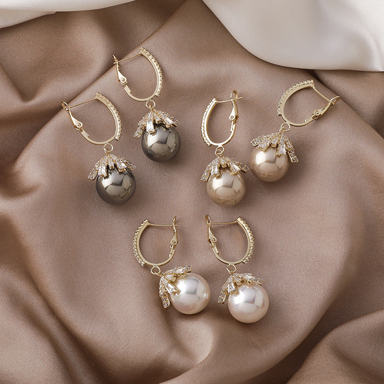 Women's Fashion Sense Beautiful French Style Pearl Ear Rings