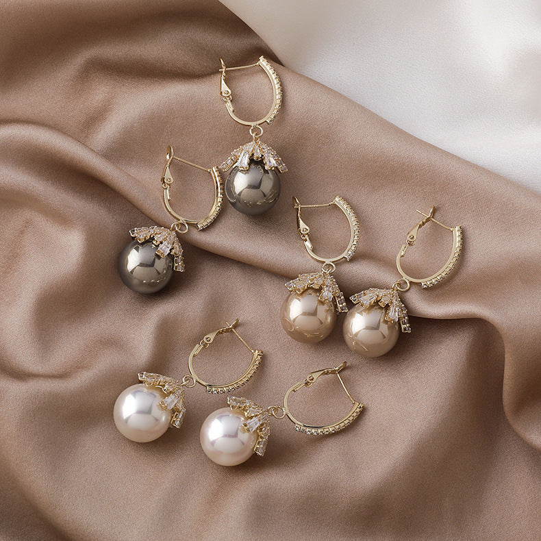 Women's Fashion Sense Beautiful French Style Pearl Ear Rings