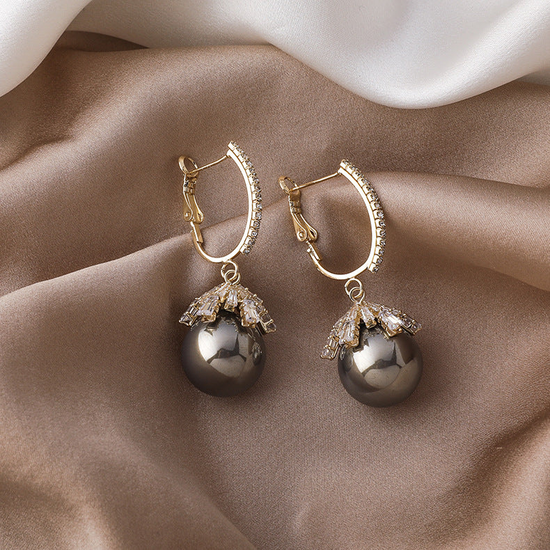 Women's Fashion Sense Beautiful French Style Pearl Ear Rings