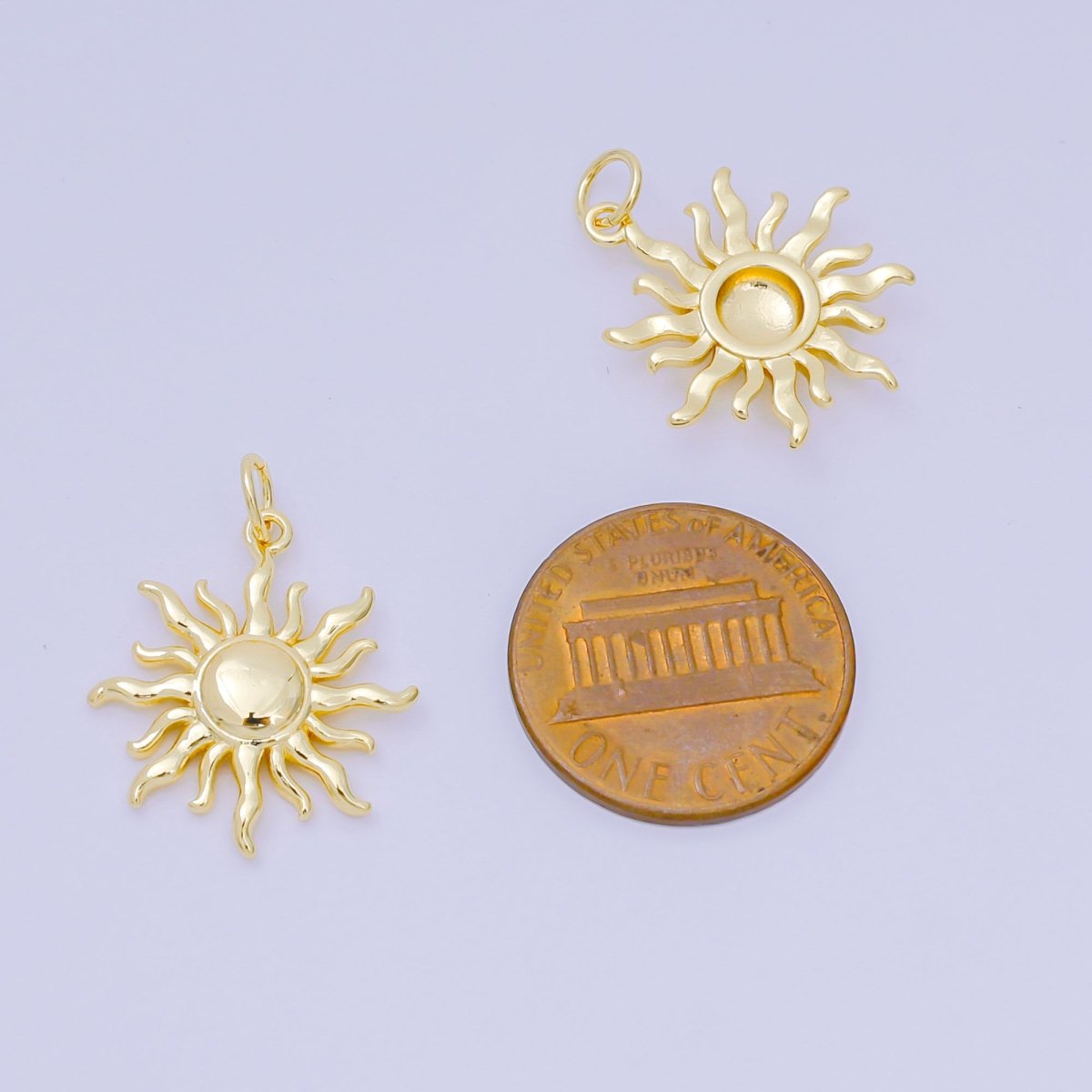24K Gold Filled 20mm Minimalist Summer Celestial Sun Ray Charm | D095