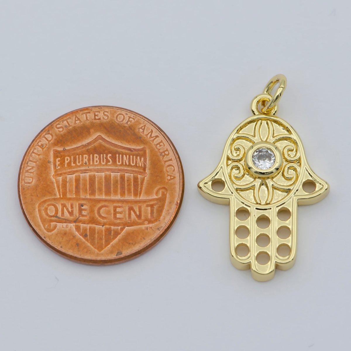 24K Gold Filled Dainty Hamsa Charm,Small Hamsa Heand Pendant,Simple Hamsa Jewelry, Hand of Fatima, Hand of Fatima Pendant, Evil Eye Charm M-365