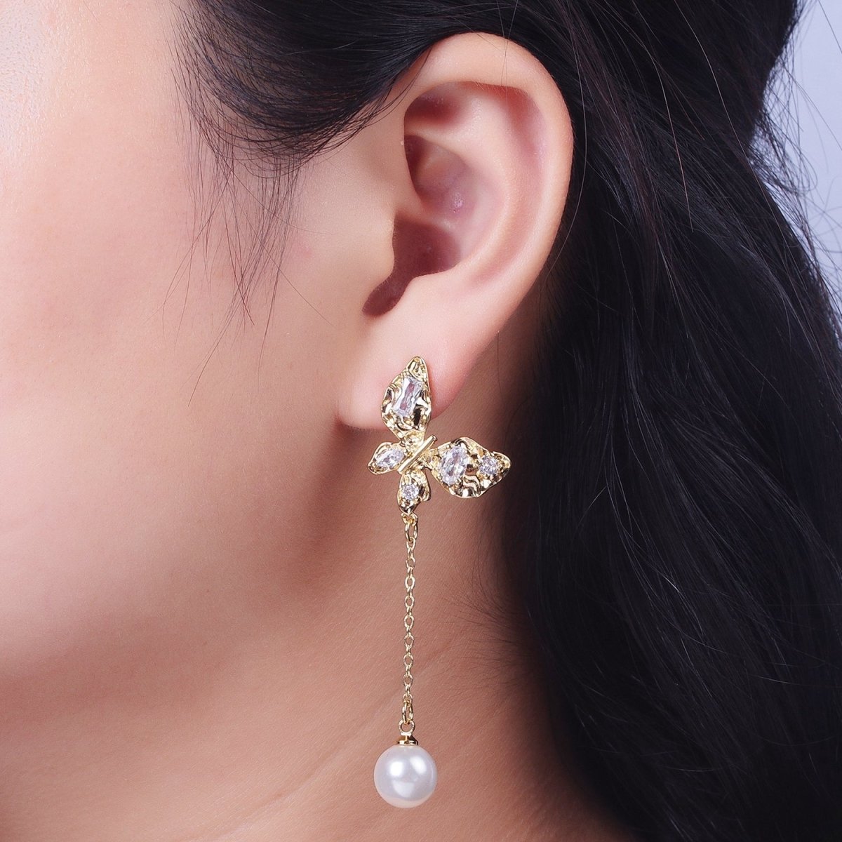 24K Gold Filled Hammered Butterfly Clear Cubic Zirconia Wings Pearl Charm Dangle Drop Stud Earrings | AD-034