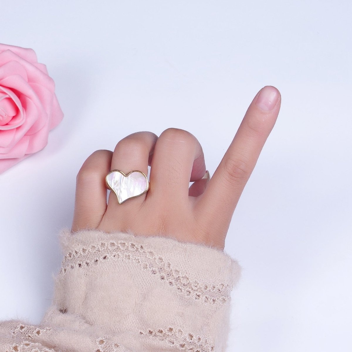 24K Gold Filled Love Heart White Shell Pearl Wide Band Ring For Valentines | O-1997