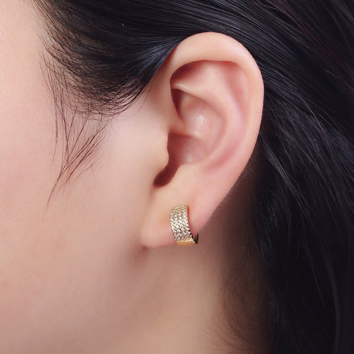 24K Gold Filled Micro Pave Cubic Zirconia Small Hoop Earrings Simple Dainty Huggie Gold Earrings  AD-485