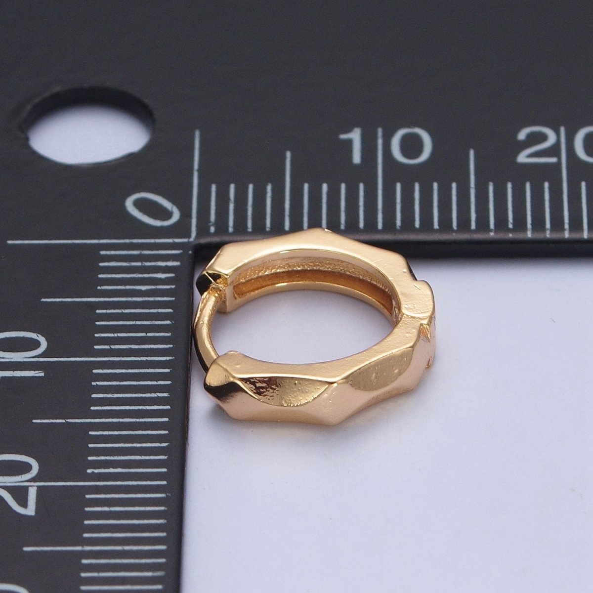 24K Gold Filled Multi Faceted Huggie, 13x14mm Geometric Hammered Hoops Earrings P-337