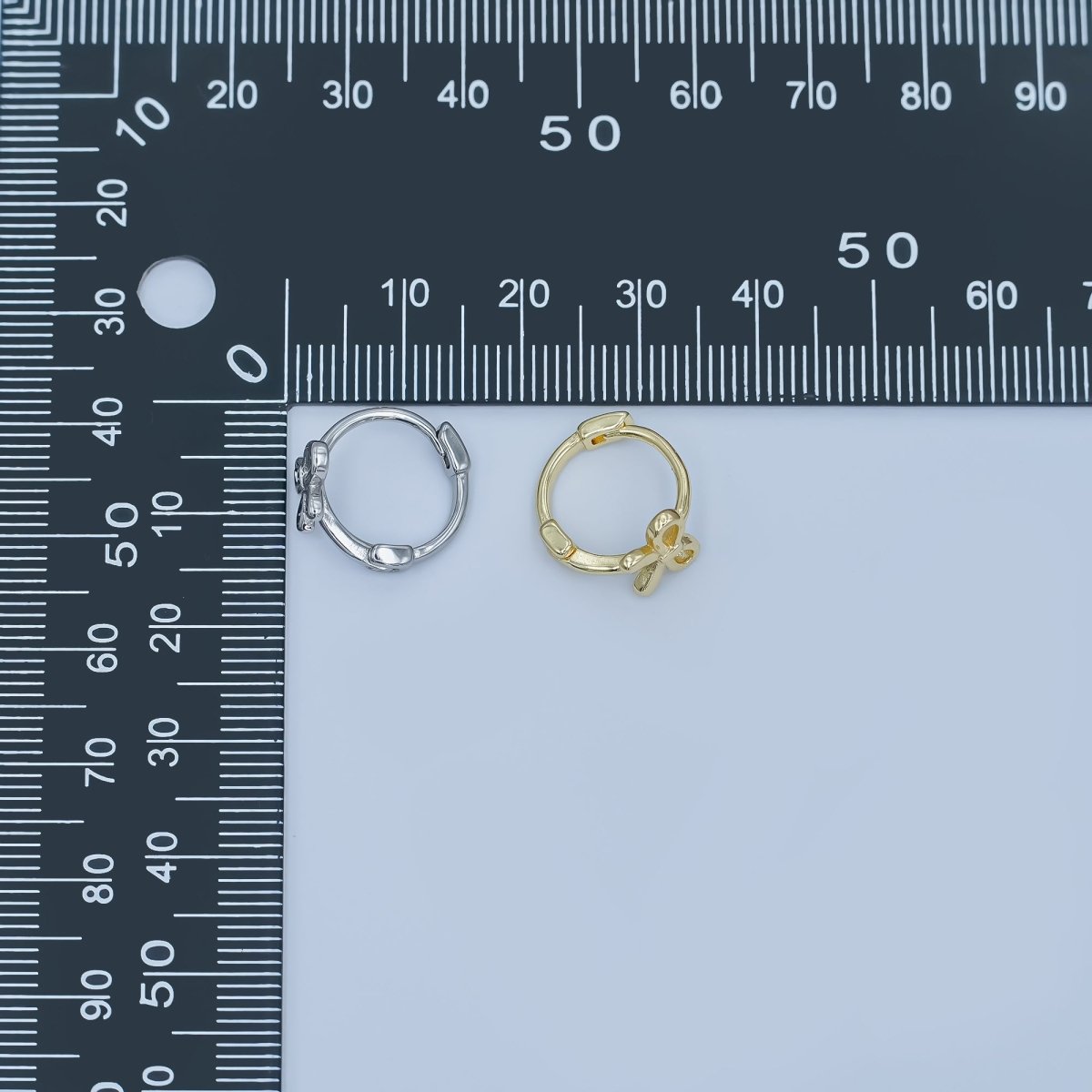 24K Gold Filled 15mm Ribbon Bow Huggie Earrings in Gold & Silver | AE696 AE697