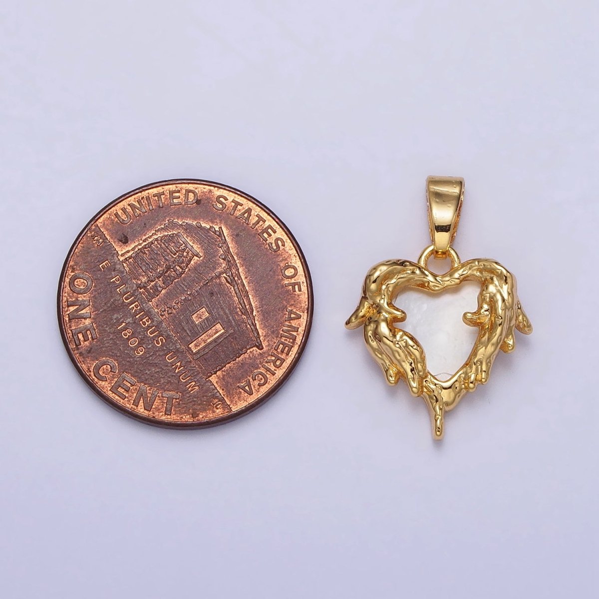 24K Gold Filled Shell Pearl Gold Molten Drip Heart Pendant | AA109
