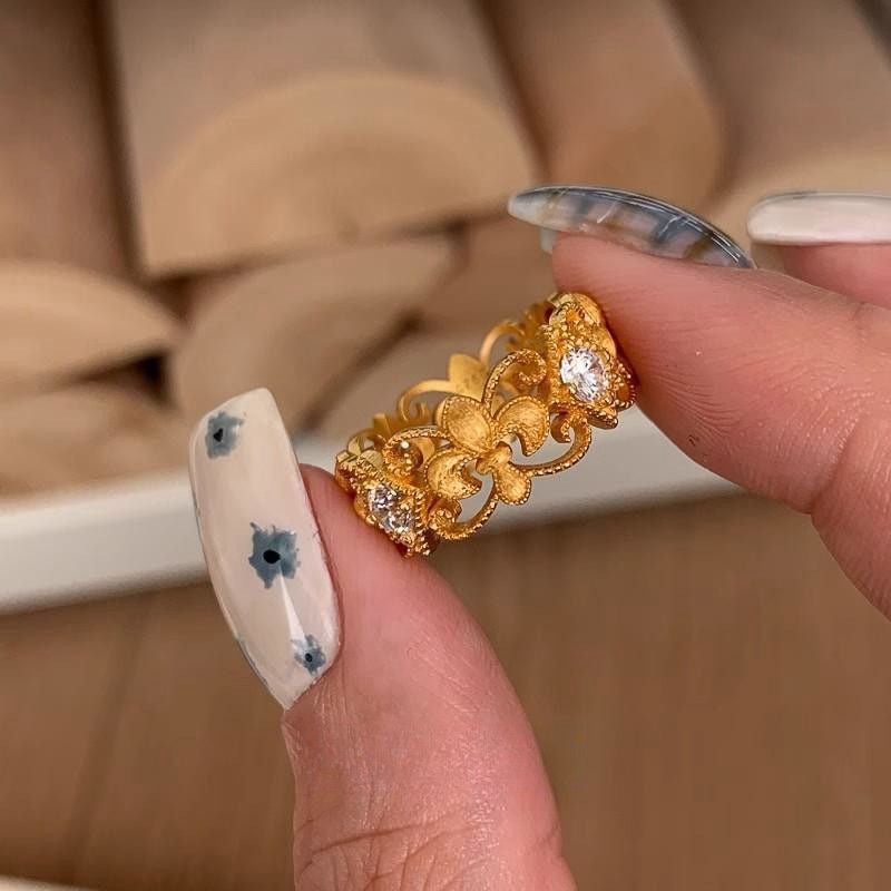 Vintage Lace Cutout Iris Ring Women, Luxury High-End Statement Index Finger Ring