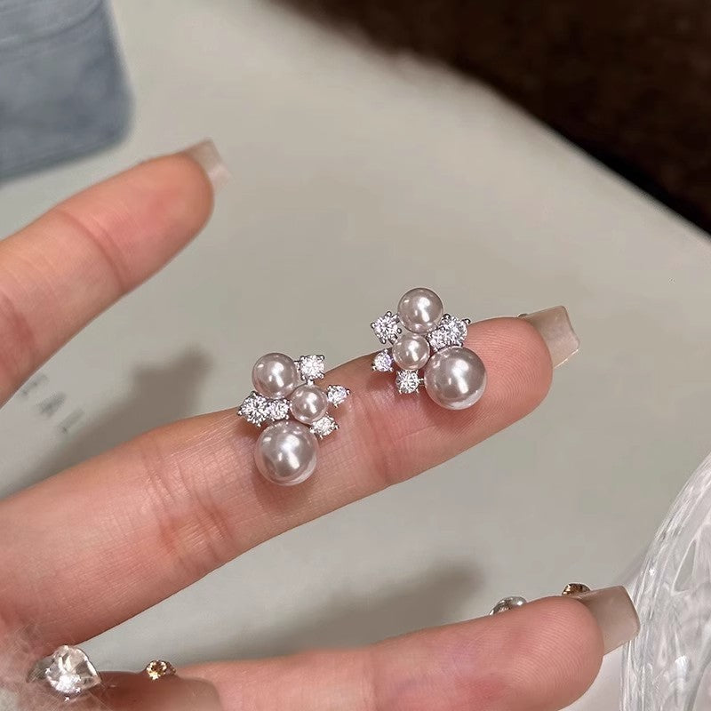 Gentle, Fair-looking Manta Rose Gold Pearl Zircon Stud Earrings