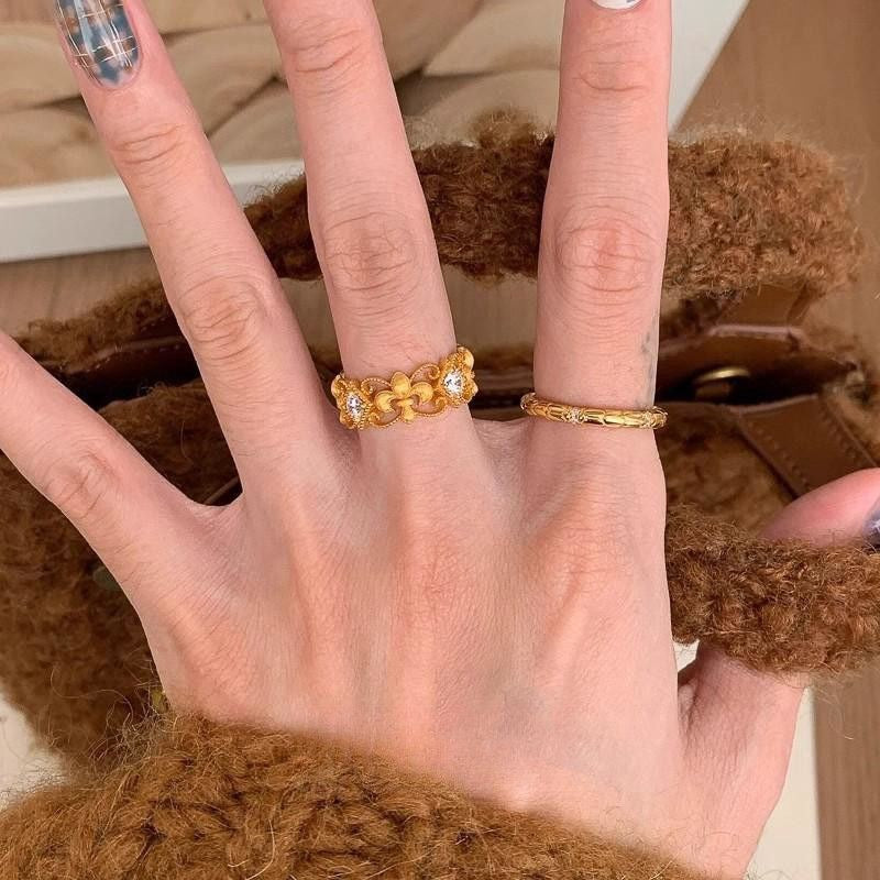 Vintage Lace Cutout Iris Ring Women, Luxury High-End Statement Index Finger Ring