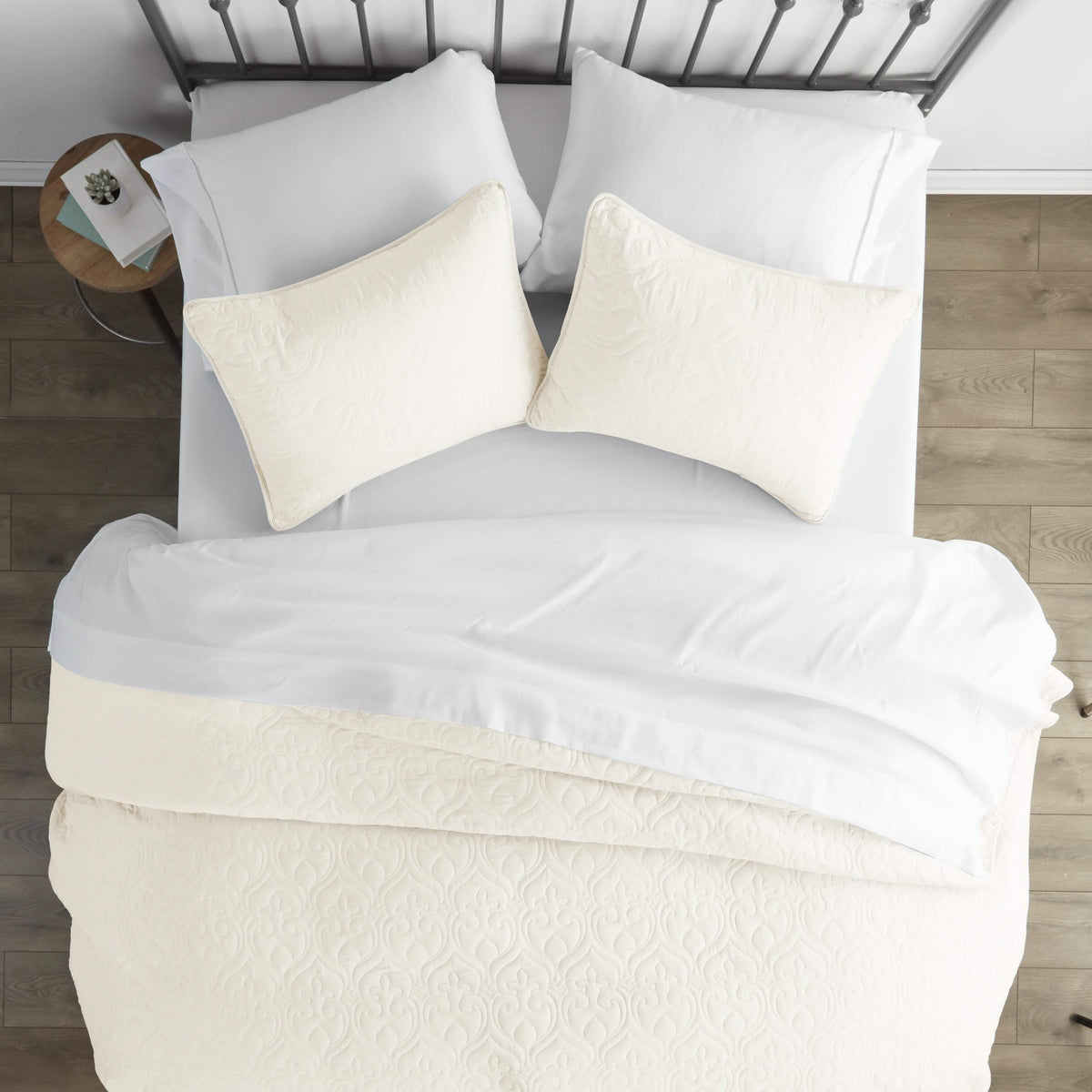 3-Piece: Damask Quilted Coverlet Set