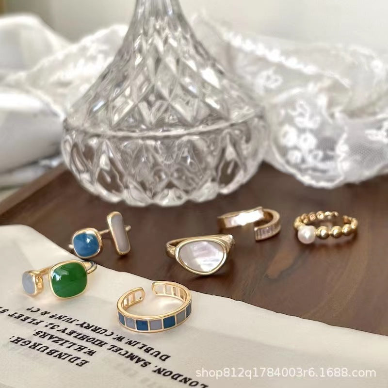 Elegant Fashion-forward Ring Design For Women