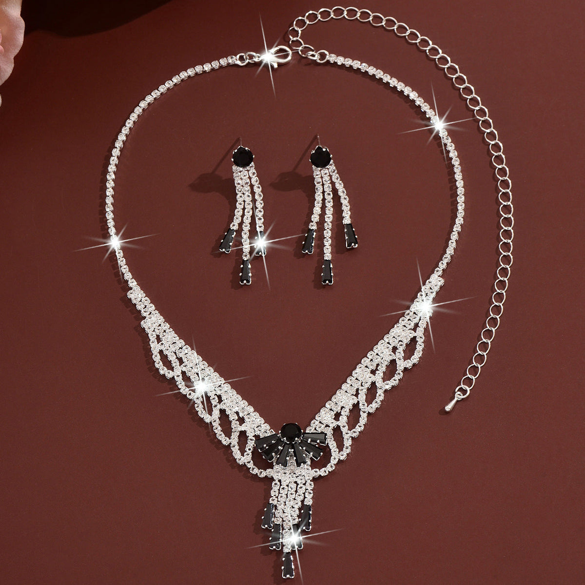 Light Luxury And High-End Rhinestone Bow Lace Earrings And Necklace, Fashionable And Sweet Bridal Wedding Party Jewelry Set