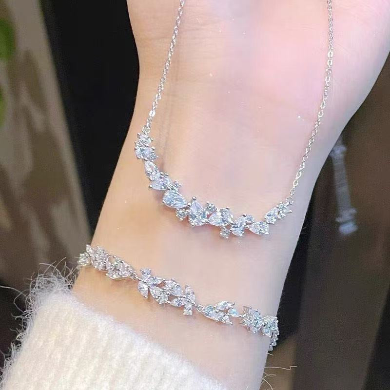 1pcs 999 Sterling Silver Cluster CZ Smile Bar Necklace, Luxury Delicate Style, Ideal For Birthday Gifts