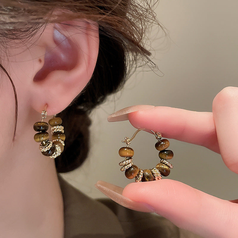 Handmade Maillard Aesthetic Earrings, Irregular Silver Tone Brown Resin Circle Studs, Retro Minimalist Geometric Ear Jewelry, Unique Gift For Women