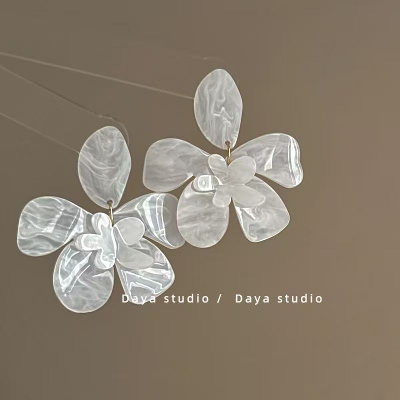 Silver Post Pleated Round Petal Earrings, New Chinese Retro Dangles, Niche Elegant National Trend Jewelry