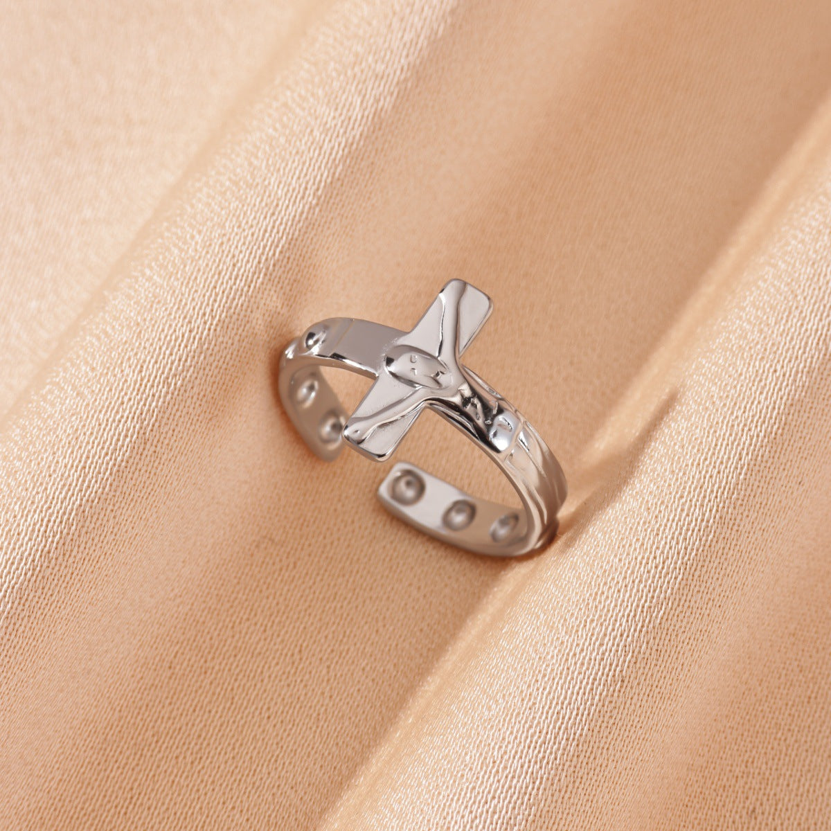 European And American-style 18K White Gold Opal Moon Ring Made Of Stainless Steel