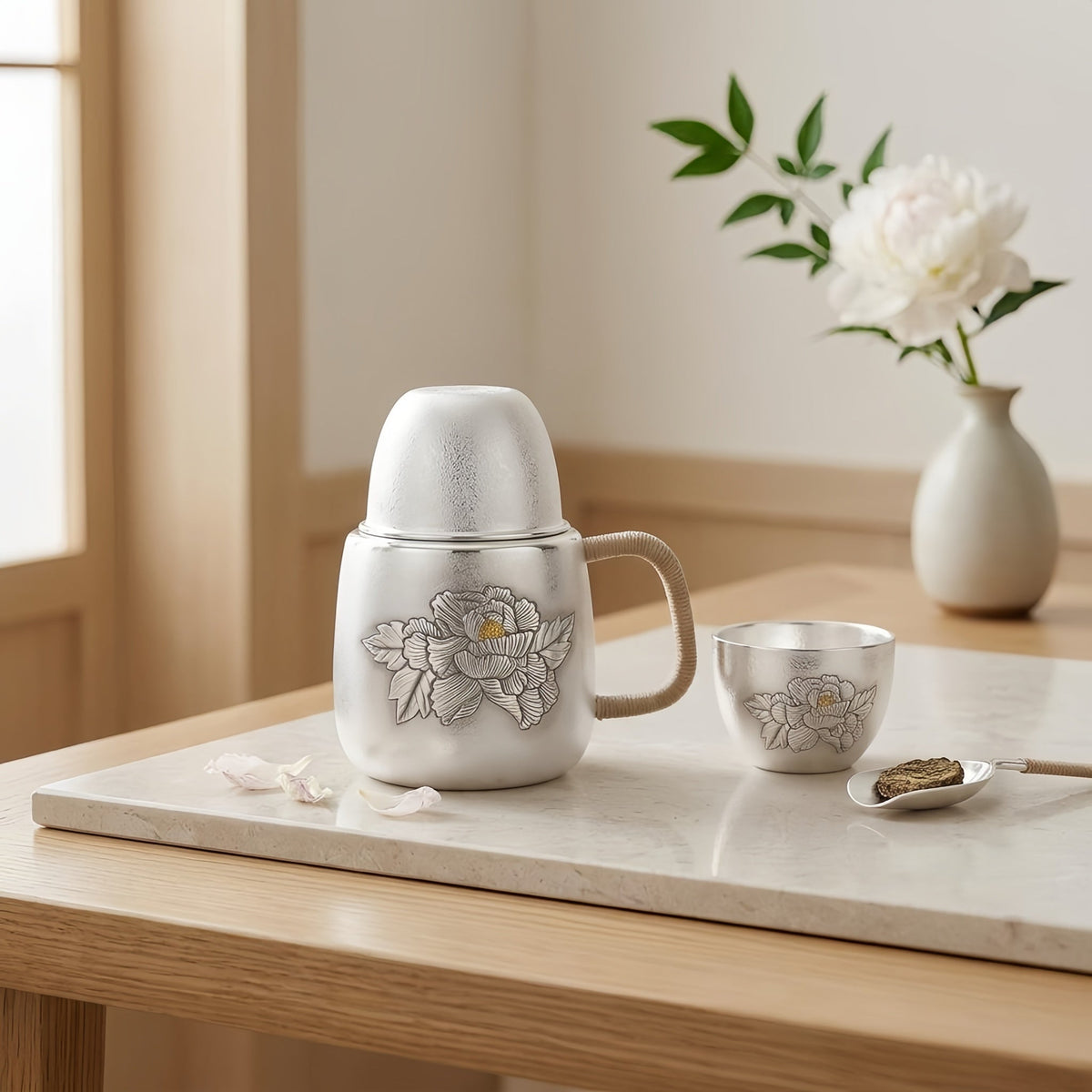 925 Sterling Silver Silver Peony Tea Vessel with Natural Rattan Handle and Floral Relief - Handicraft