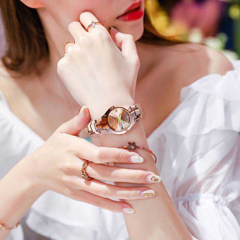 Womens Versatile Waterproof Luminous Niche-Style Quartz Watch With Calendar