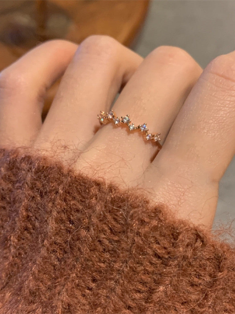 Star Zircon Ring For Women, Niche Twist Band, Luxury High-End Pinky & Index Finger Ring