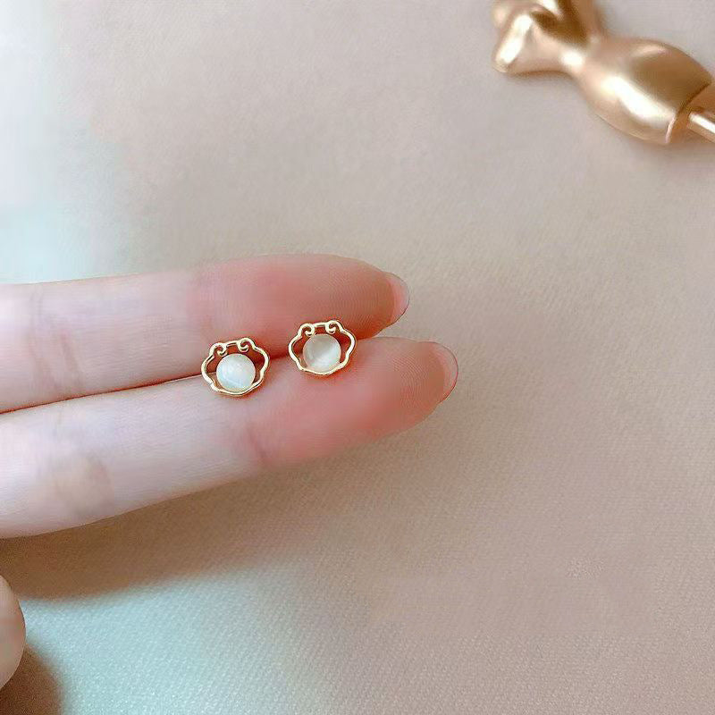 Korean-style High-end Hong Kong Style Vintage Earrings For Women