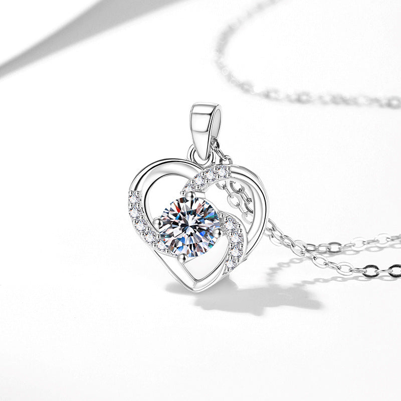 S925 Sterling Silver Necklace With An Eternal Heart Pendant And Moissanite