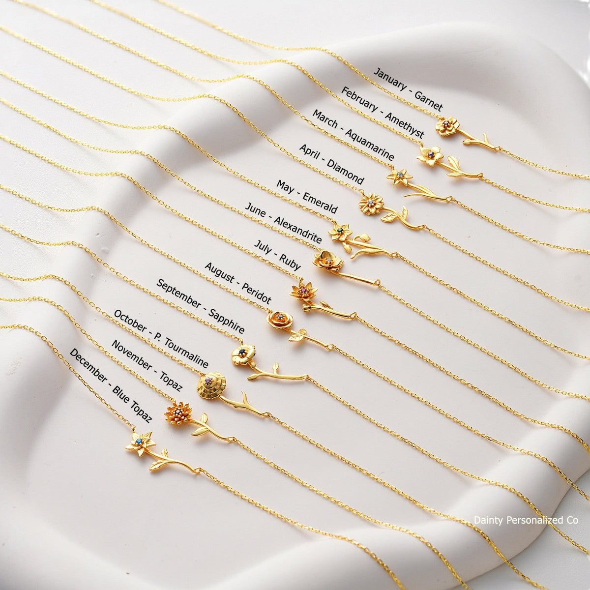 Three-dimensional Decoration Flower Pendant Necklace Gold-plated Sweater Chain