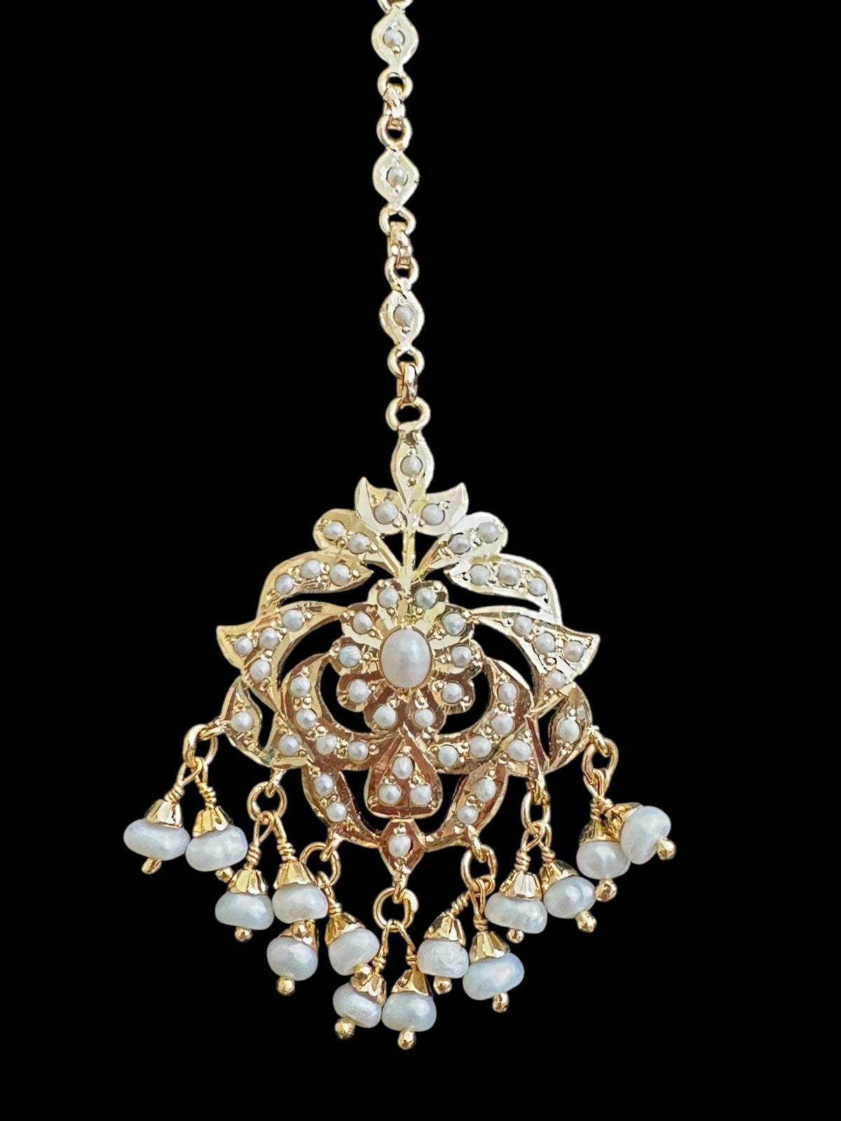 Gold plated silver tikka in fresh water pearls ( SHIPS IN 5 WEEKS )