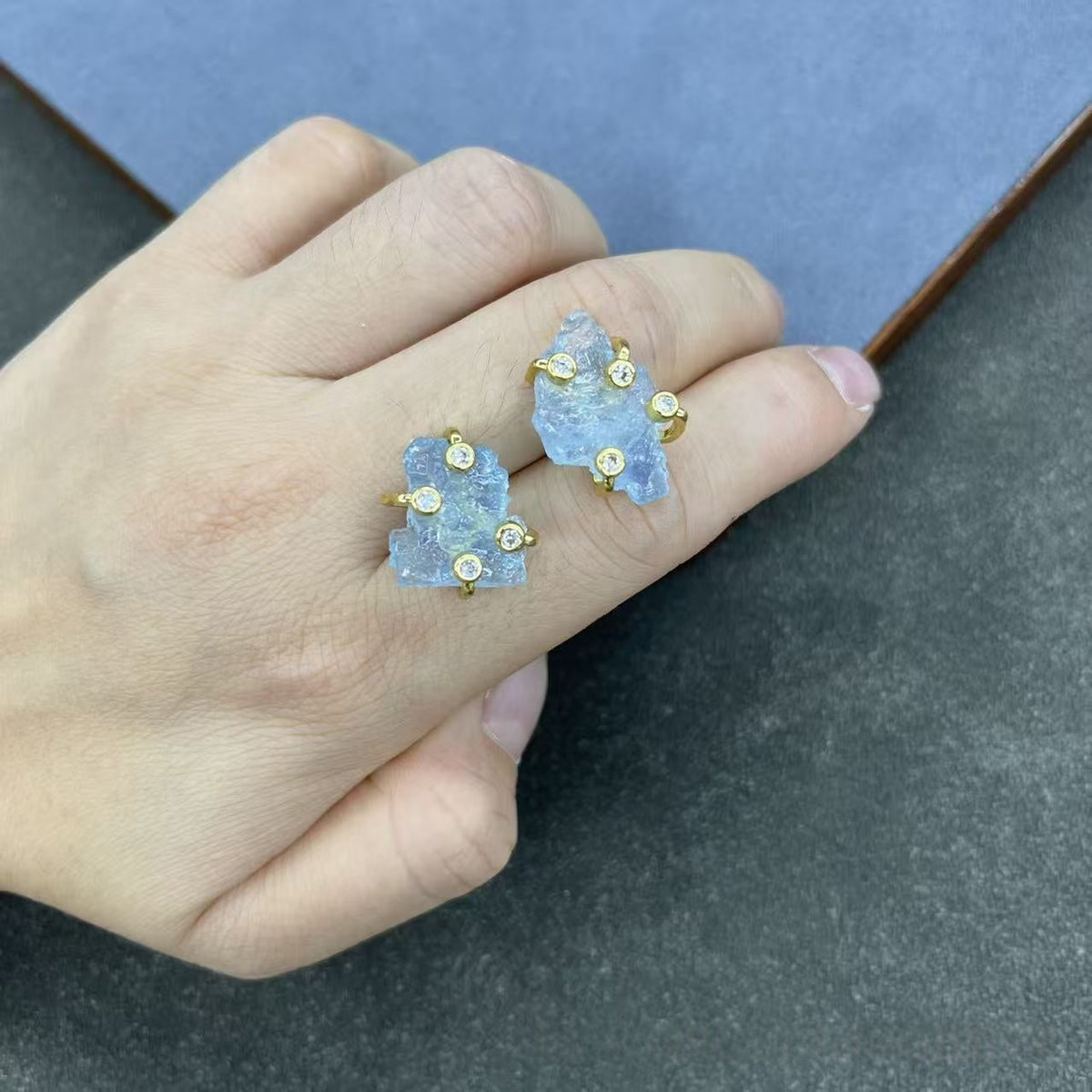 Natural Crystal Turquoise Claw Stud Earrings For Women