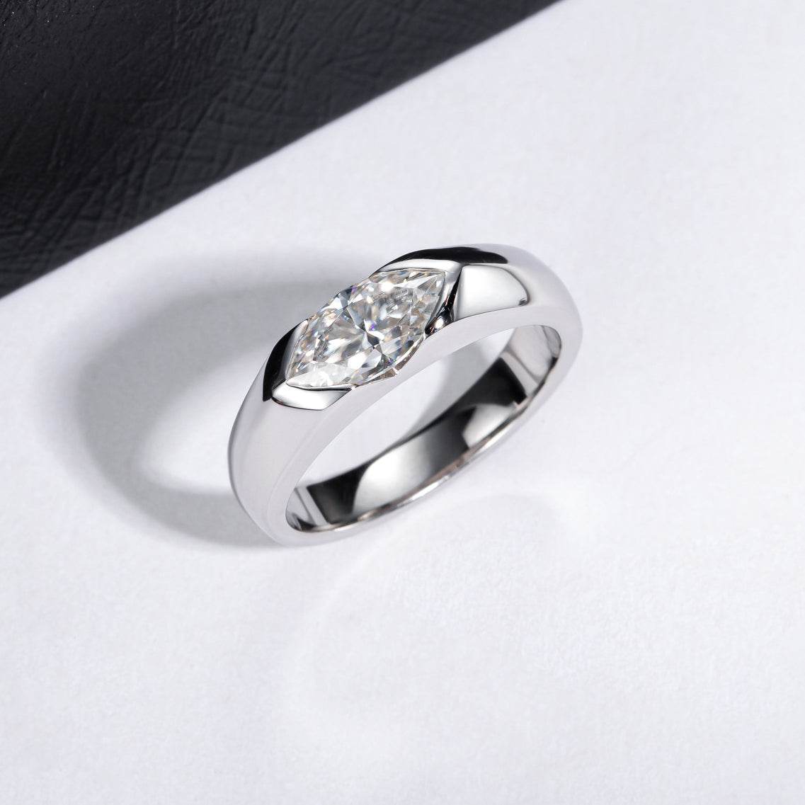 S925 18k Marquise Moissanite Wedding Engagement Ring, 5*10mm 1ct VVS D-Gragde Certified