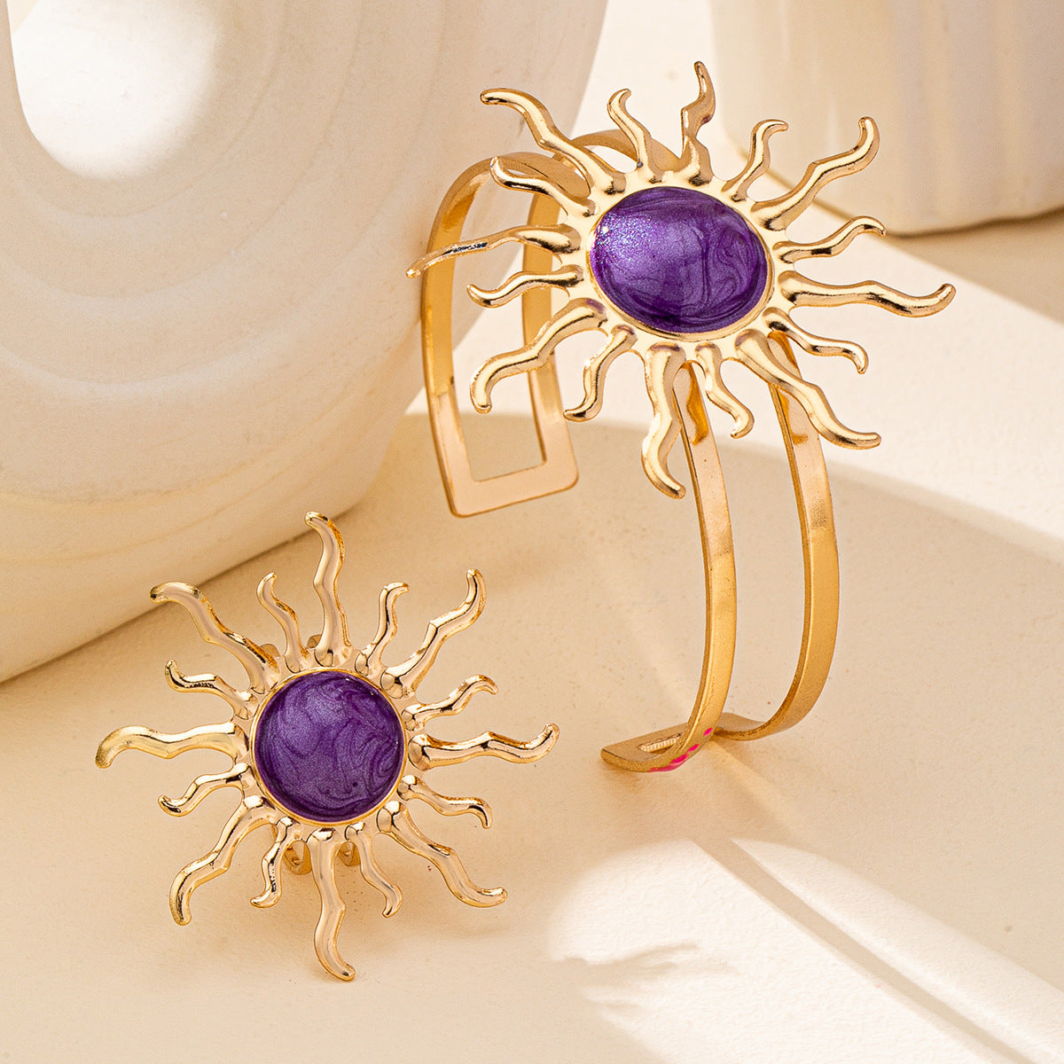Elegant And Stylish Sunflower Bracelet And Ring Jewelry Set For Women