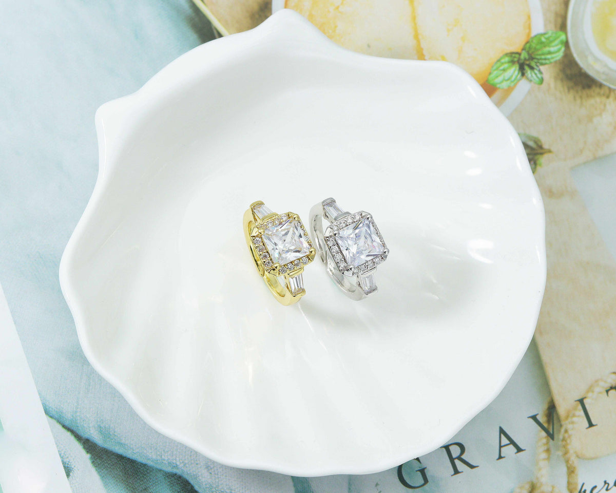CZ Square Adjustable Ring, Sku#B171