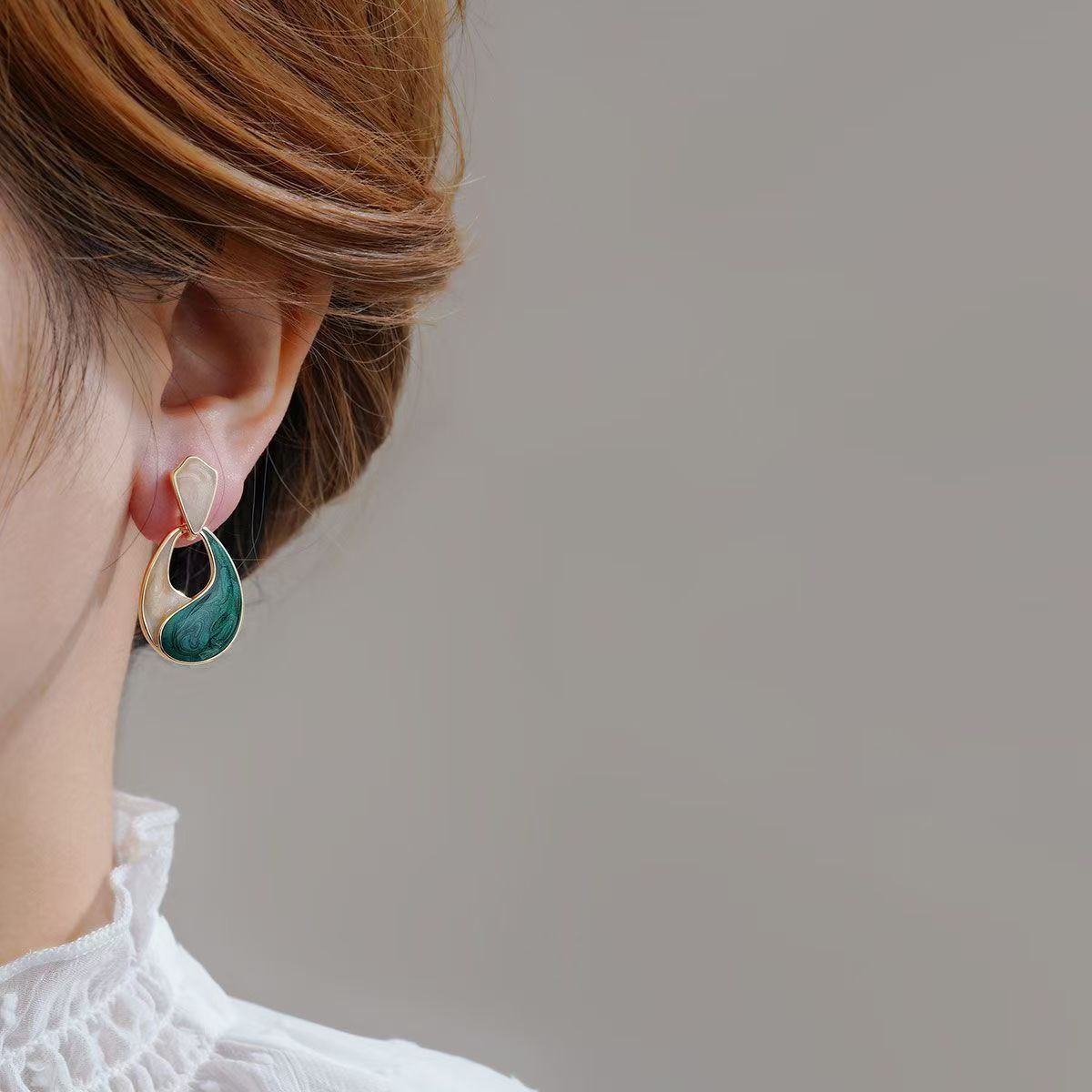 High-end Blue Water Drop Stud Earrings, Elegant French Hepburn Style Niche Jewelry
