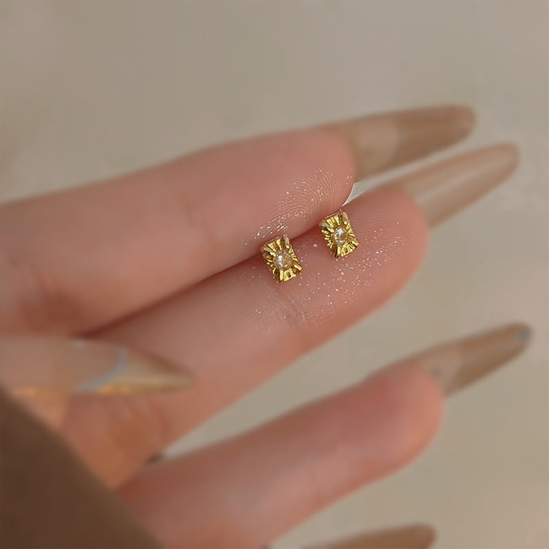 Tiny Size Heart Gold Earrings Comfort Fit Can Wear While Sleeping Female Accessories