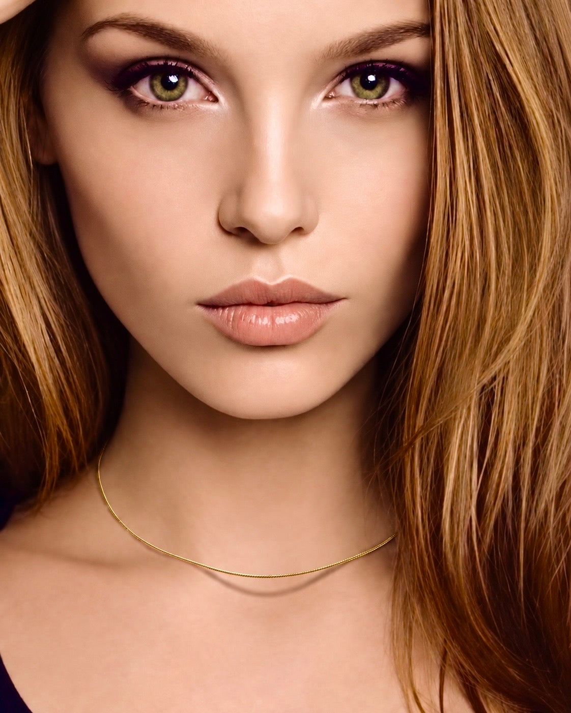 C015G Gold Structured Wire Choker Chain Necklace/ 1.2mm (An exclusive clasp design)