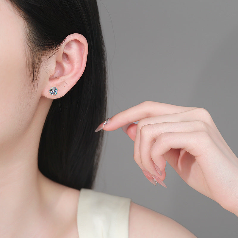 S925 Sterling Silver Four-Claw Champagne Gold Earrings