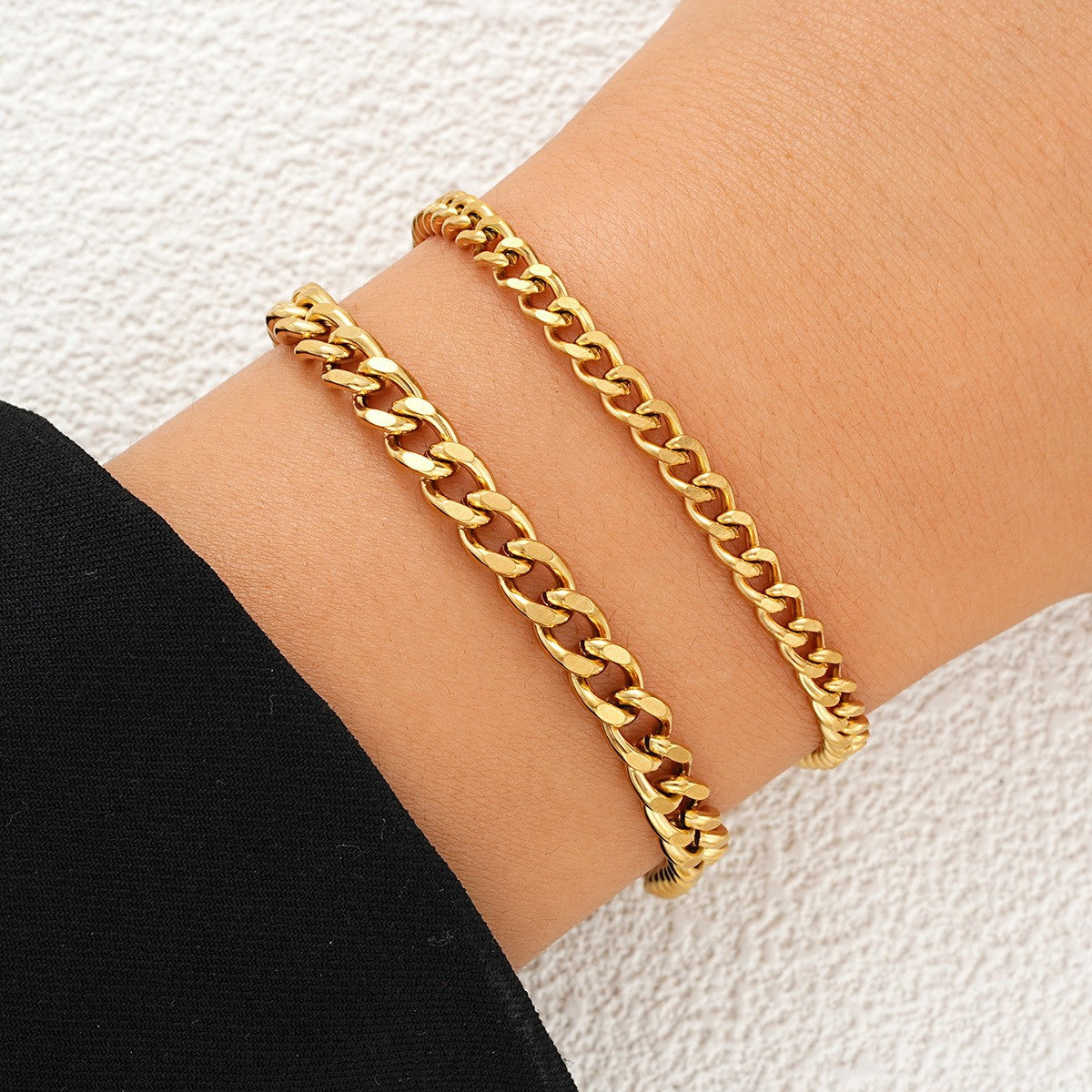 Stainless Steel European And American-style Mens And Womens Bracelet