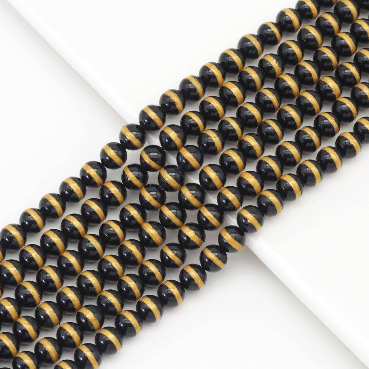 Golden Line Black Onyx Round Smooth Beads, Sku#U1722