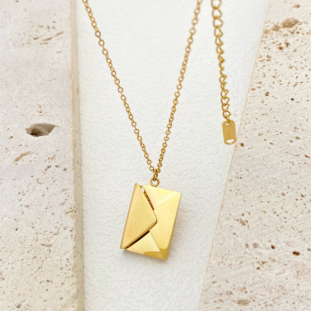European And American 18k Gold plated Stainless Steel Openable Book Pendant Necklace