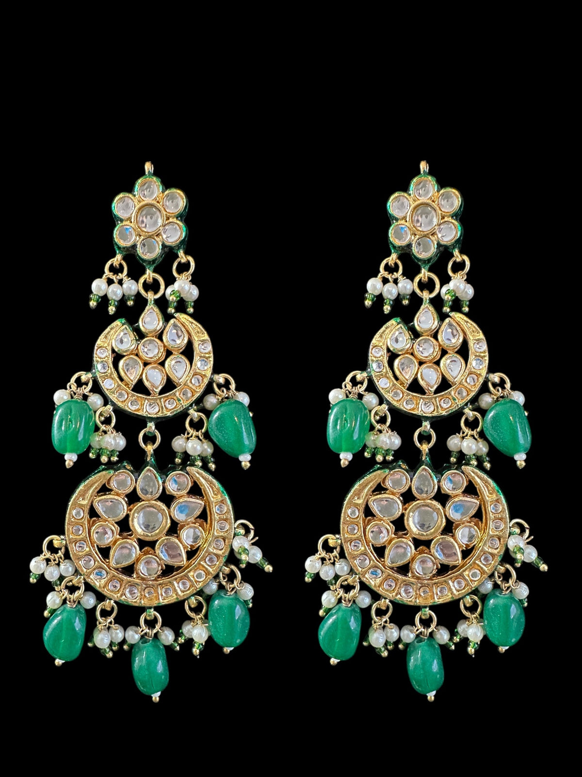 DJET78 Irina earrings tika set in kundan with green beads ( READY TO SHIP )