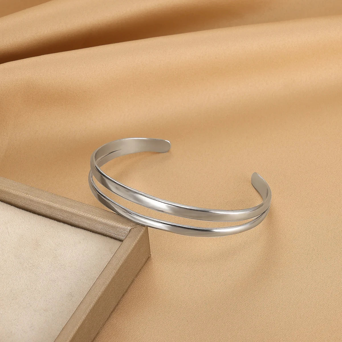 Summer Waterproof Cuff Bangles Bracelet For Women Cute Flower Double Layer Open Stainless Steel Gold Color Star Shell Jewelry