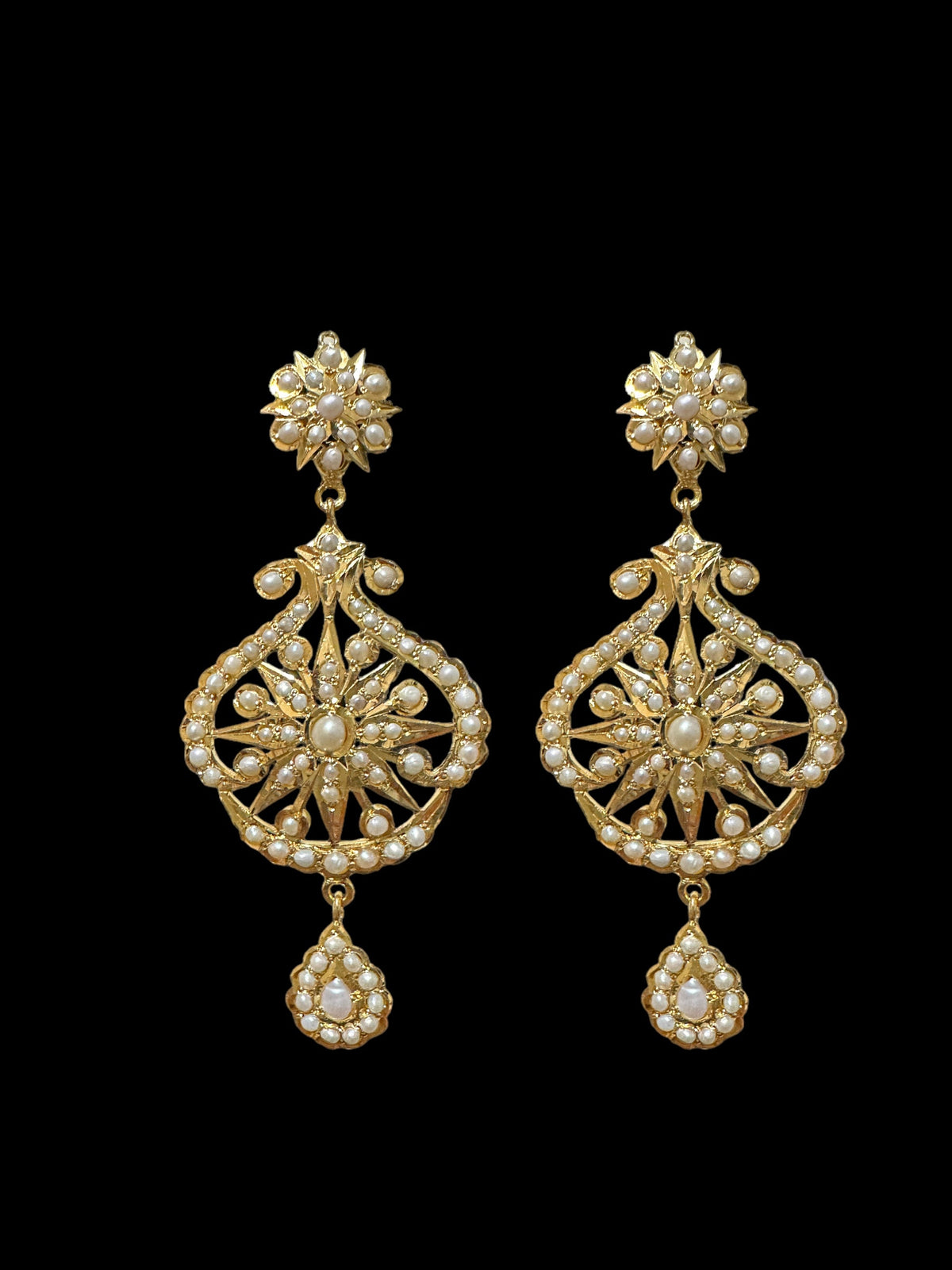 Gold plated silver necklace earrings set in fresh water pearls ( SHIPS IN 5 WEEKS )