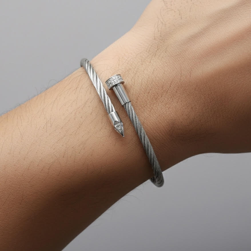 BG005W B.Tiff Pavé Pointe Cable Bangle Bracelet