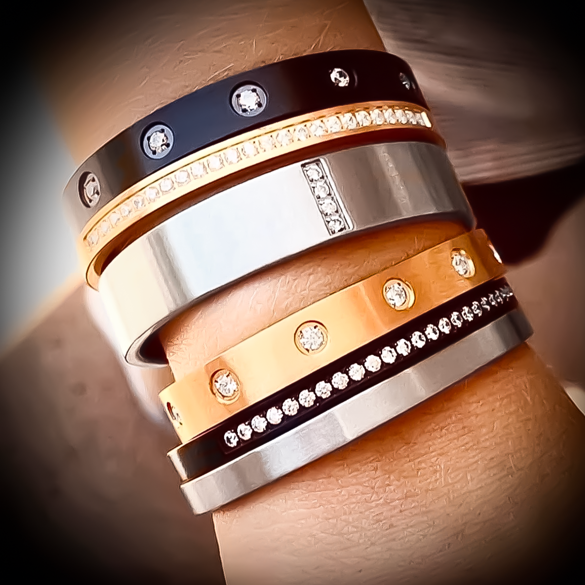BG300W B.Tiff Simplicity Narrow Matte Bangle Bracelet